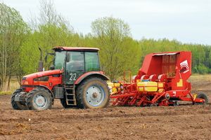 Semi-mounted potato-planting machine СК-4
