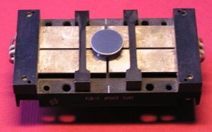 Piezoelectric deflector